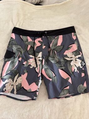 Volcom Men's Floral Board Shorts in Charcoal, Pink & Green